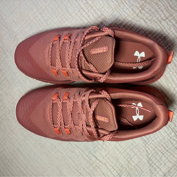 UNDER ARMOUR HOVR RISE WOMENS 7 - Picture 5 of 10